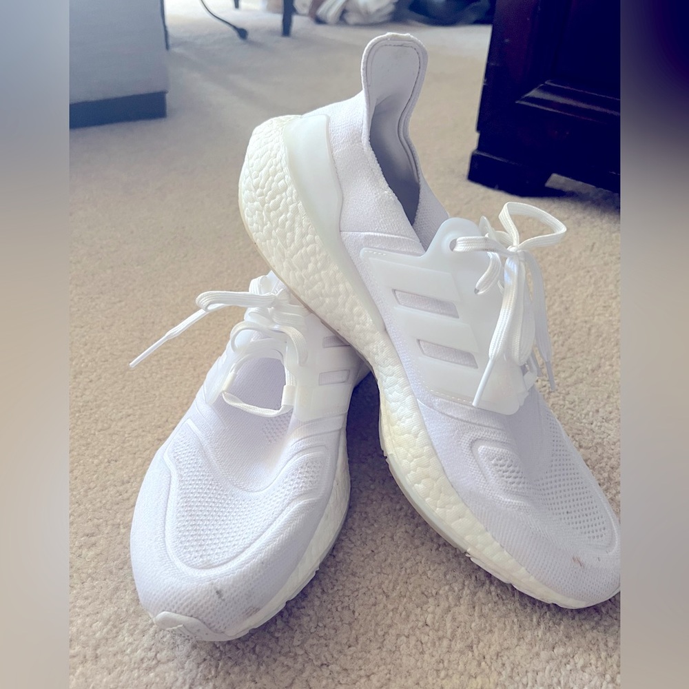Adidas  alphabounce ultraboost mens size 12 white